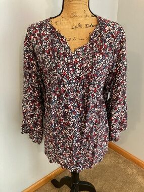 Anne Carson Burgundy Multi Floral V-Neck Blouse